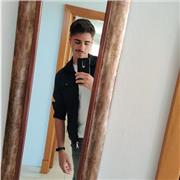 Mis clases serían divertidas y la lar didácticas, estarían dirigidas a un público pequeño (entre 6° de primaria y 3°de la ESO).
El acabar de terminar bachillerato me permite tener los conocimientos suficientes para poder dar clase de esta materia y además